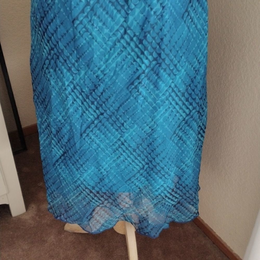 Meghan Matthews Sheer Summer Dress - Picture 3 of 10